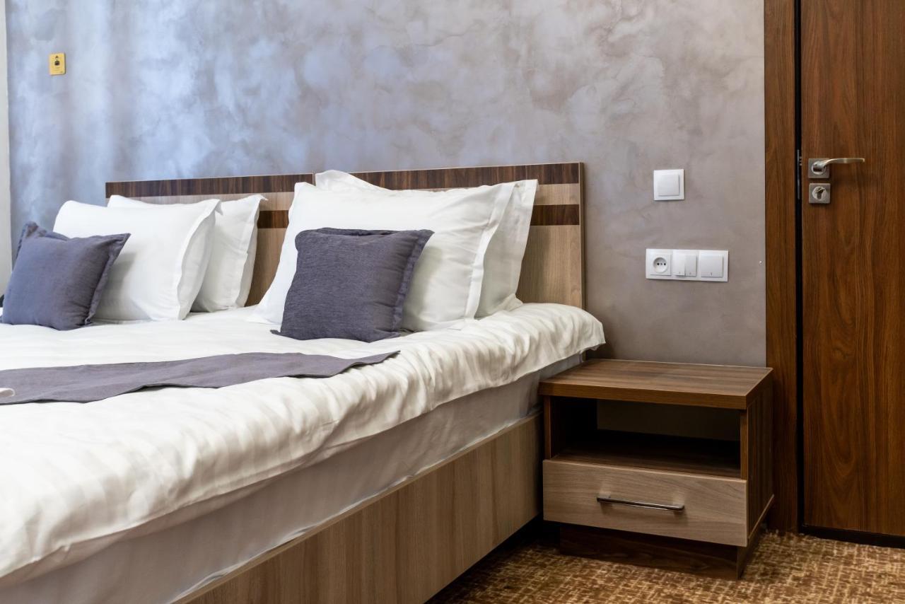 Rayyan Hotel & Spa タシュケント エクステリア 写真