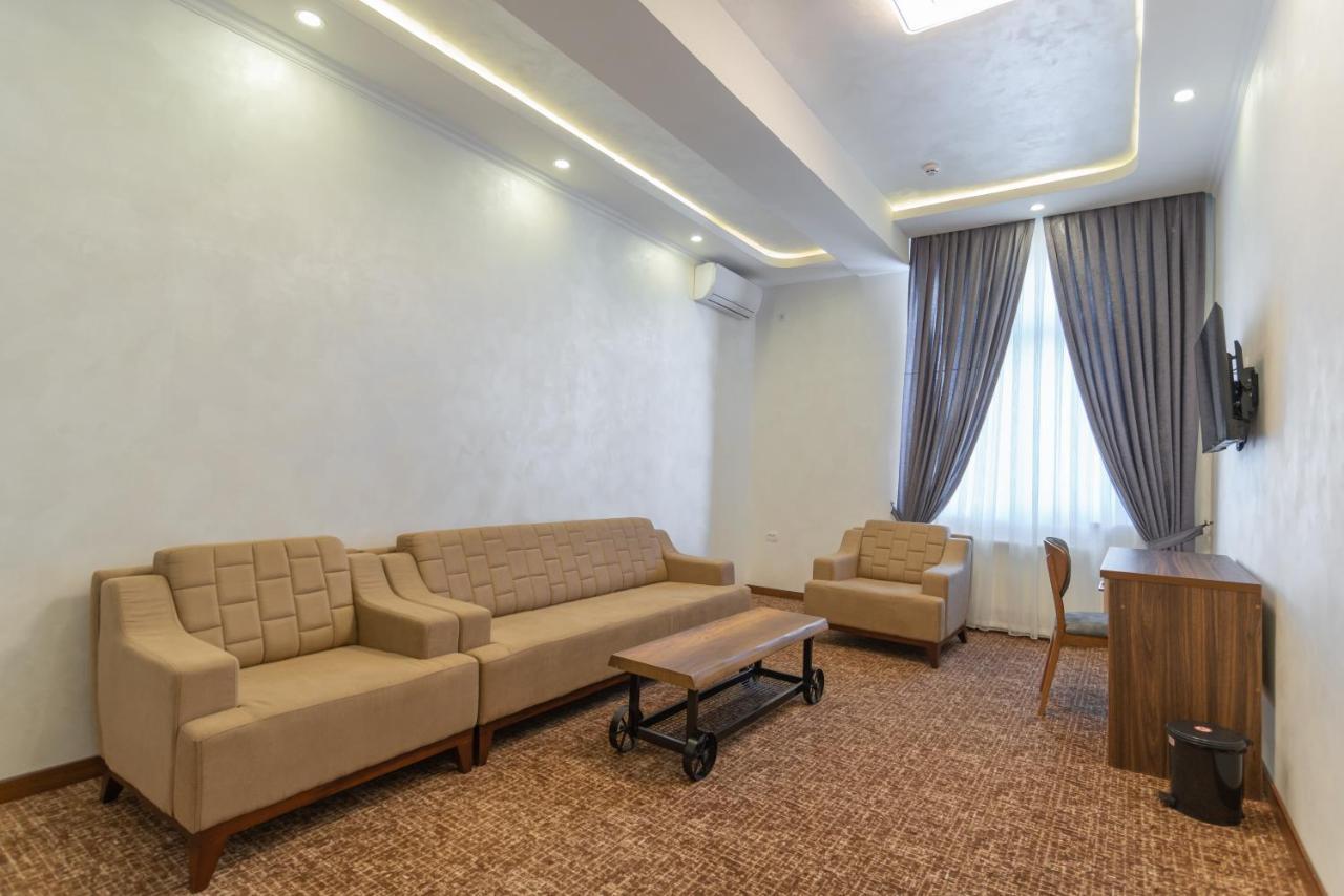 Rayyan Hotel & Spa タシュケント エクステリア 写真