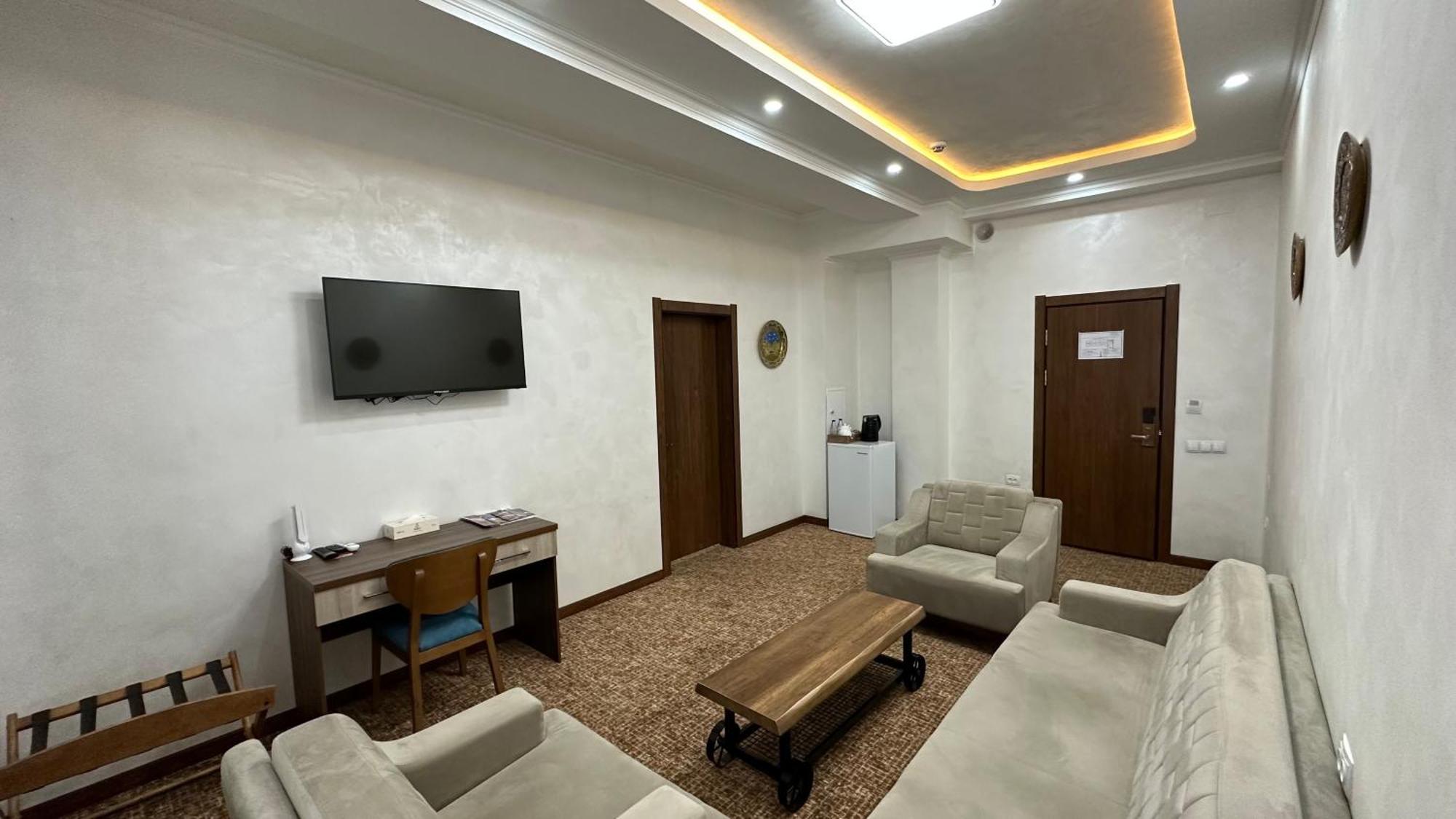 Rayyan Hotel & Spa タシュケント エクステリア 写真