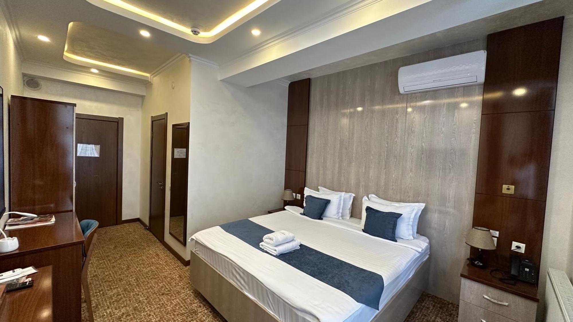 Rayyan Hotel & Spa タシュケント エクステリア 写真