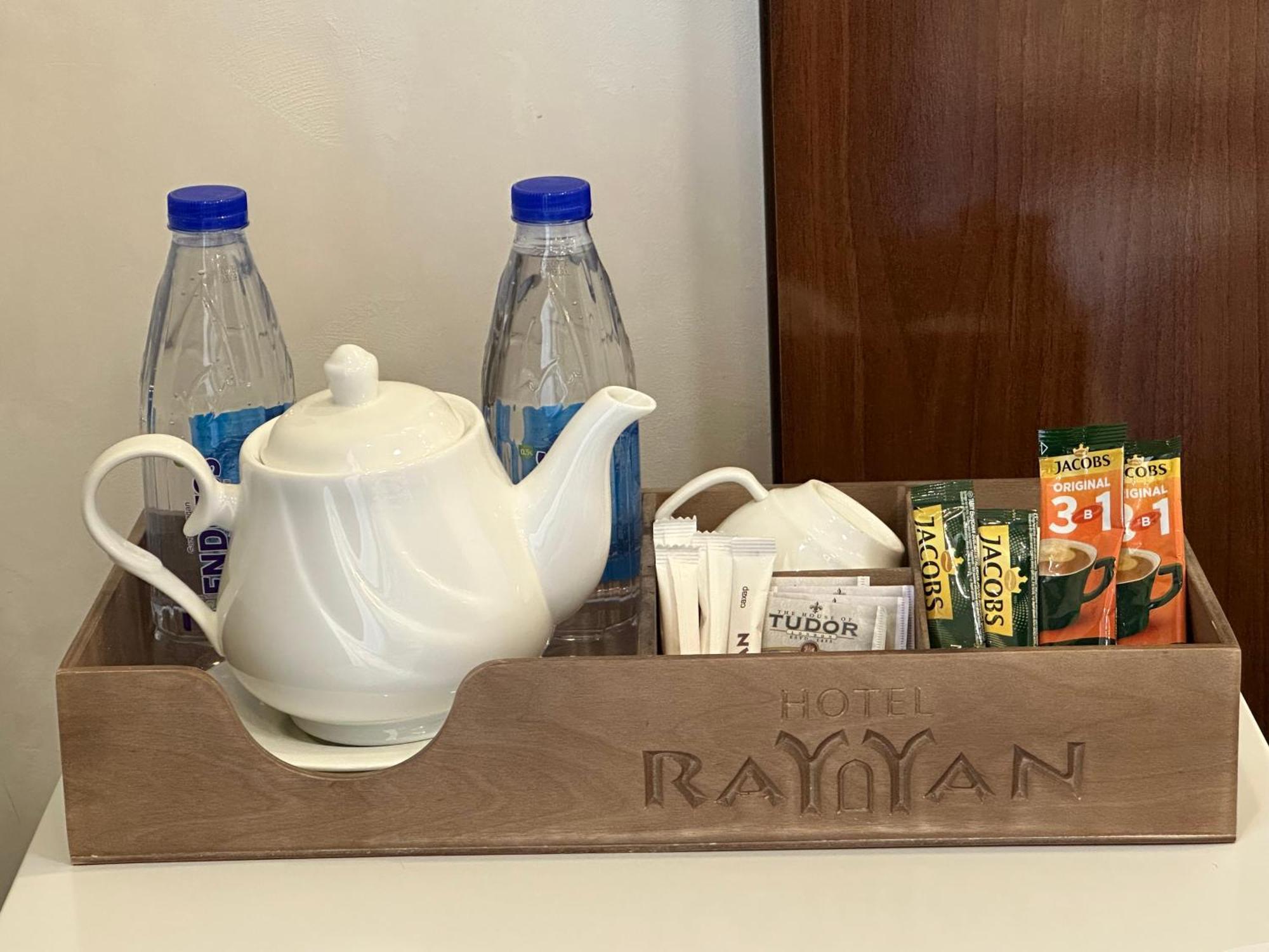 Rayyan Hotel & Spa タシュケント エクステリア 写真